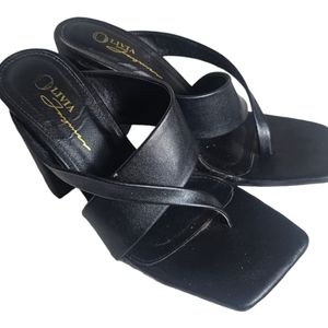 Olivia Ferragamo Black Leather Ankle Straps 4" Platform Heels Size 6